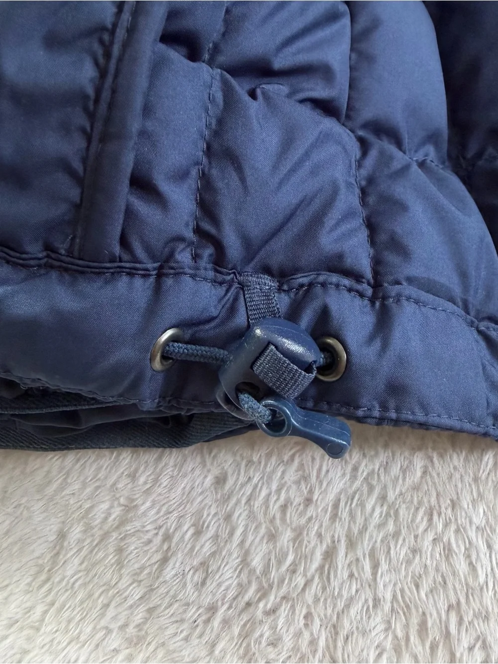 The North Face Men’s Large Circaloft Navy Quilted Lightweight Insulated Jacket